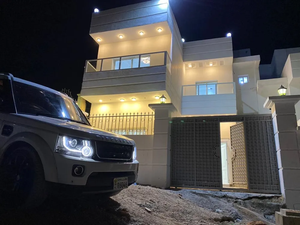 4 bedroom house for sale